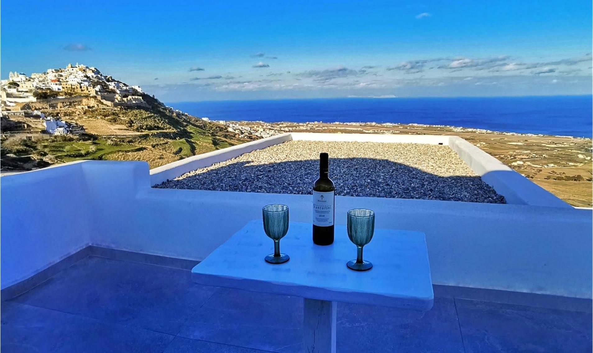 Martynou View *